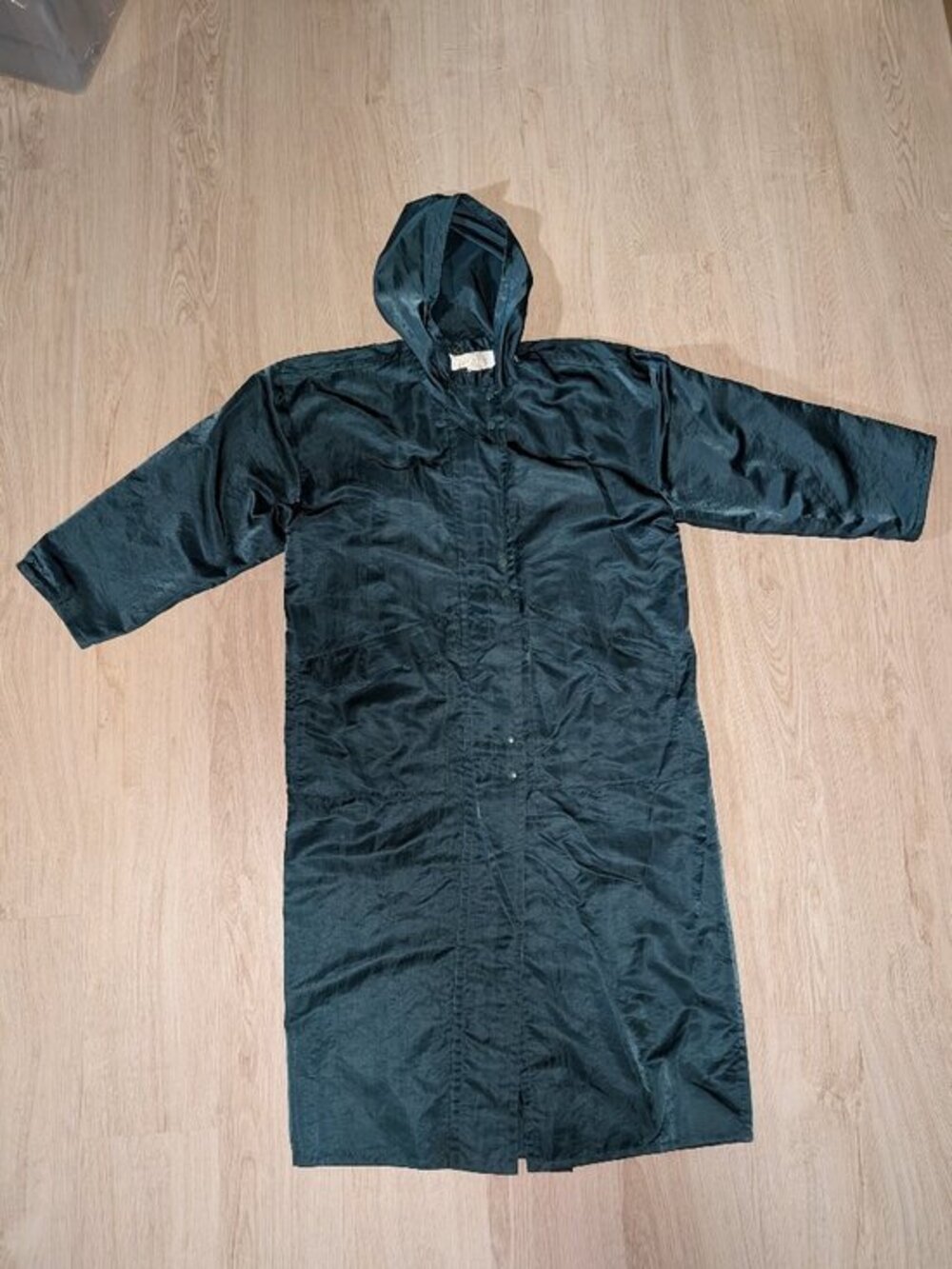 VTG Linda Lundstrom La Parka Packable Raincoat Jacket Emerald Green Shimmer P